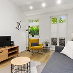 Mel&Bens City Apartment Terrasse Wallanlagen